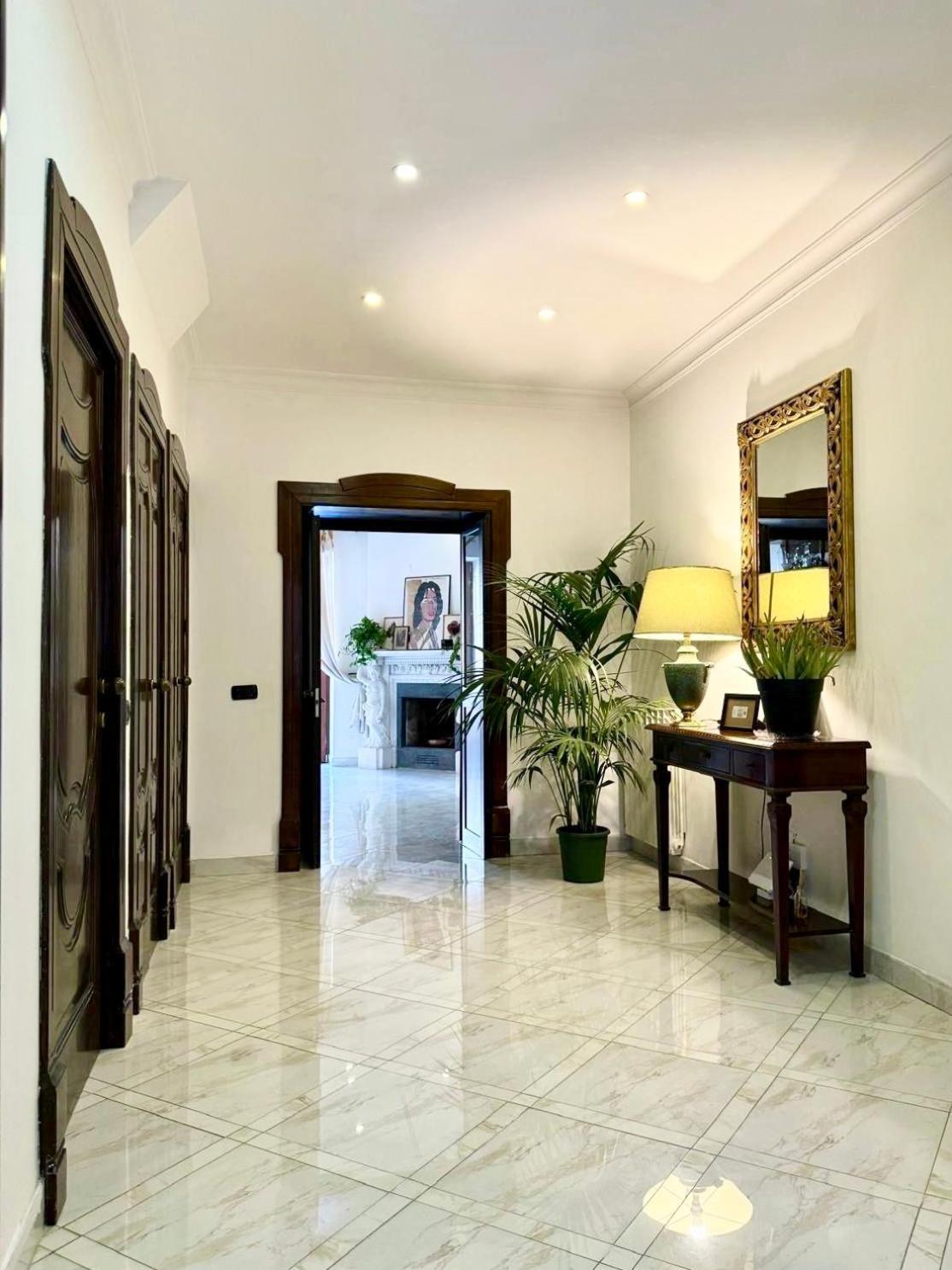 Matrimoniale Con Terrazzo
