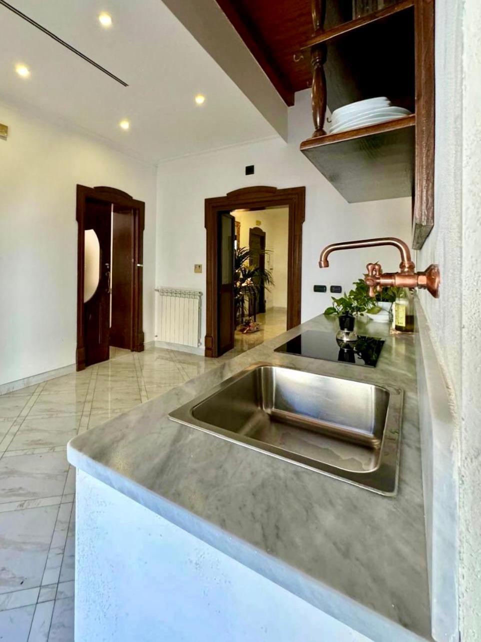 Matrimoniale Con Terrazzo Guest house *